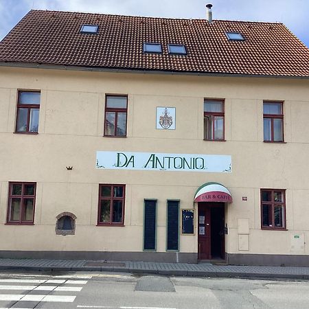 Antonio Residence Škvorec エクステリア 写真